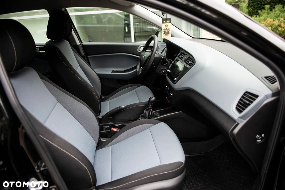 Hyundai i20 1.2 Select - 24