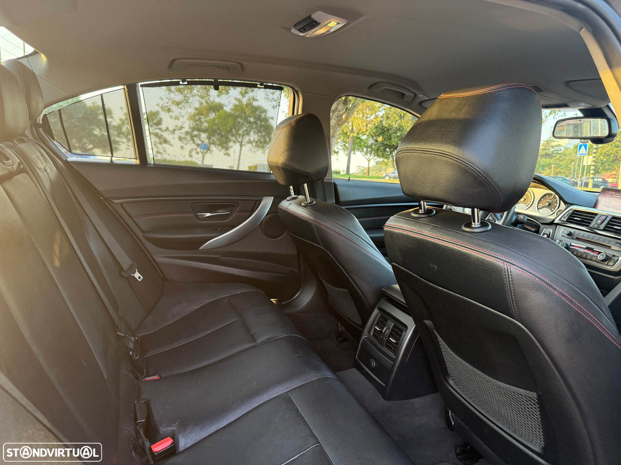 BMW 325 d Auto Line Sport - 7