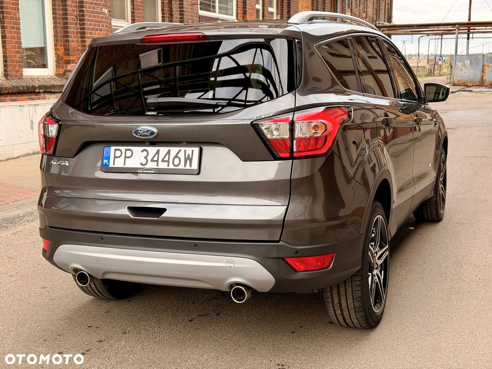 Ford Kuga 2.0 TDCi 4x4 Titanium - 10