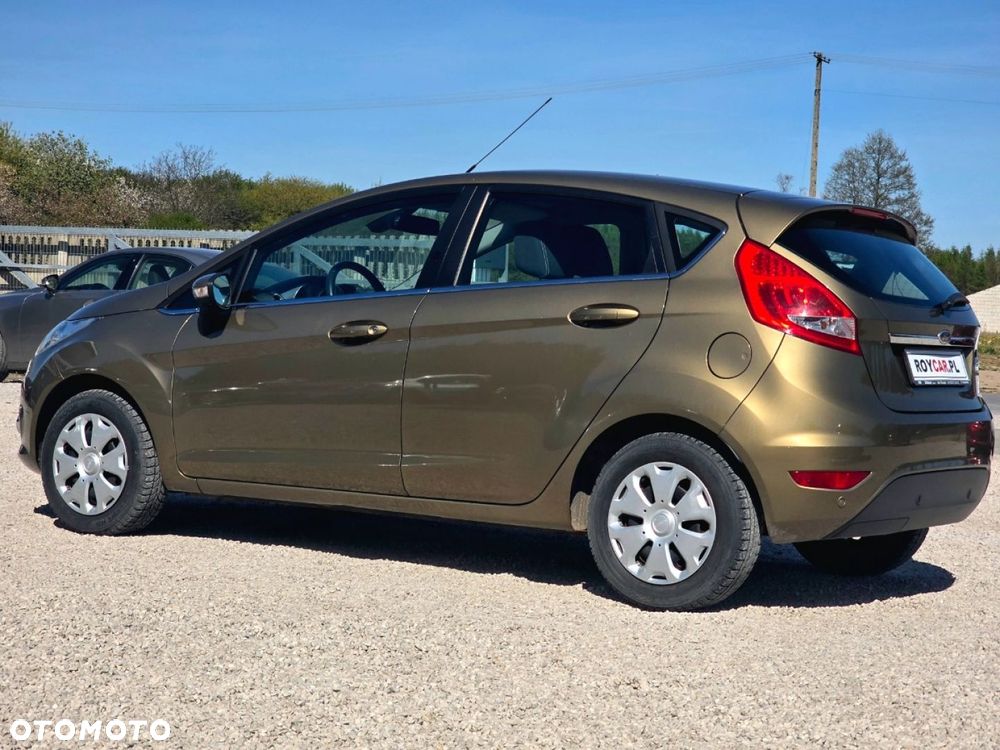 Ford Fiesta - 4