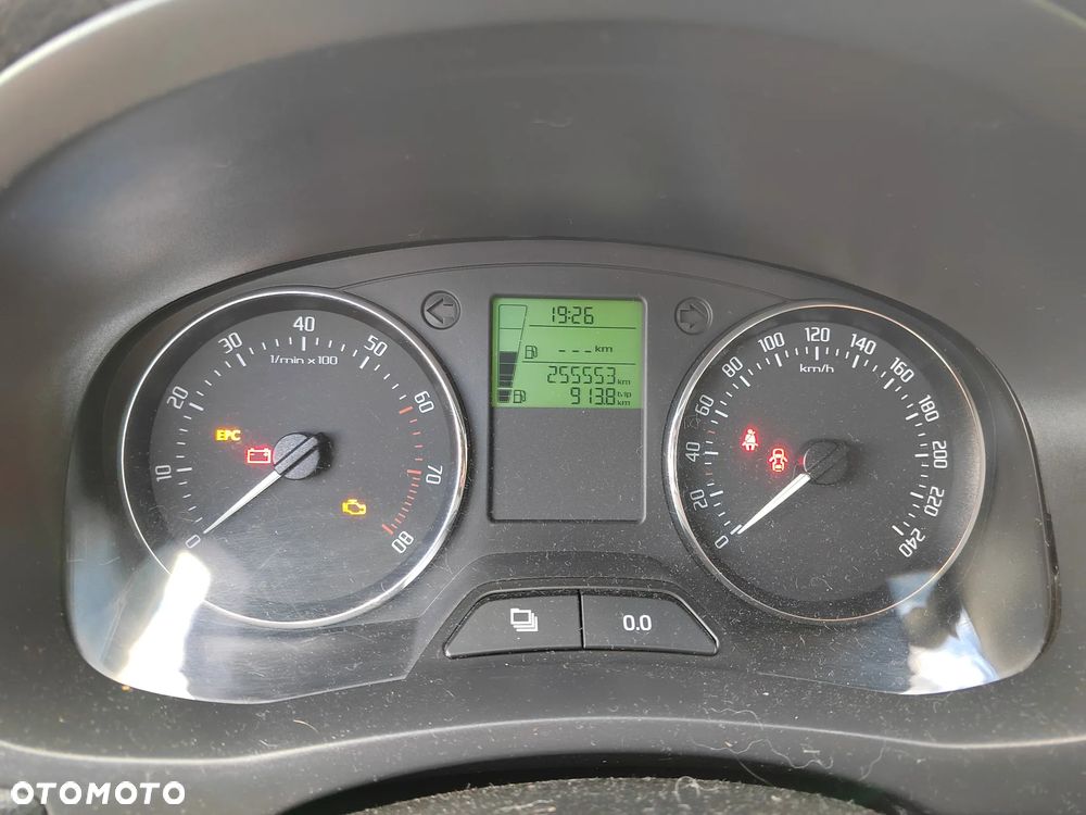 Skoda Fabia 1.2 TSI Monte Carlo - 22
