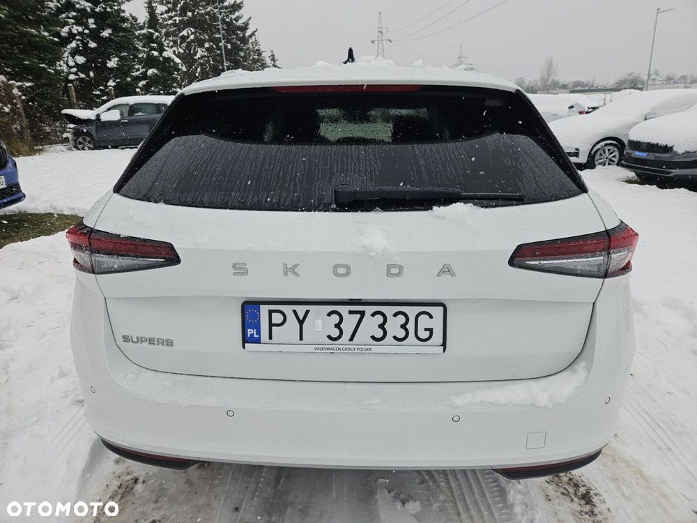 Skoda Superb 2.0 TDI SCR L&K DSG - 6