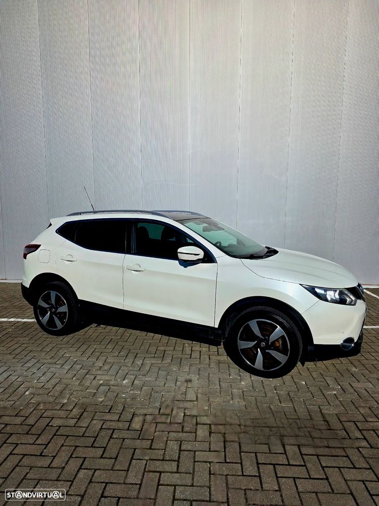 Nissan Qashqai 1.5 dCi N-Connecta 18 RS+PS - 1