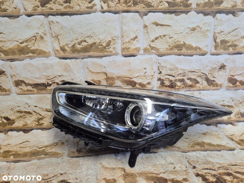 Reflektor Przód strona lewa Hyundai i40 LIFT XENON Z LEDEM - 1