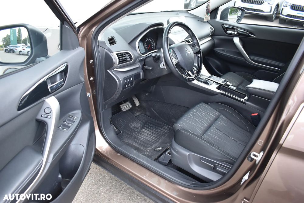 Mitsubishi Eclipse-Cross 1.5-litre 16-valve DOHC MIVEC 4X4 Instyle+ Aut. - 18