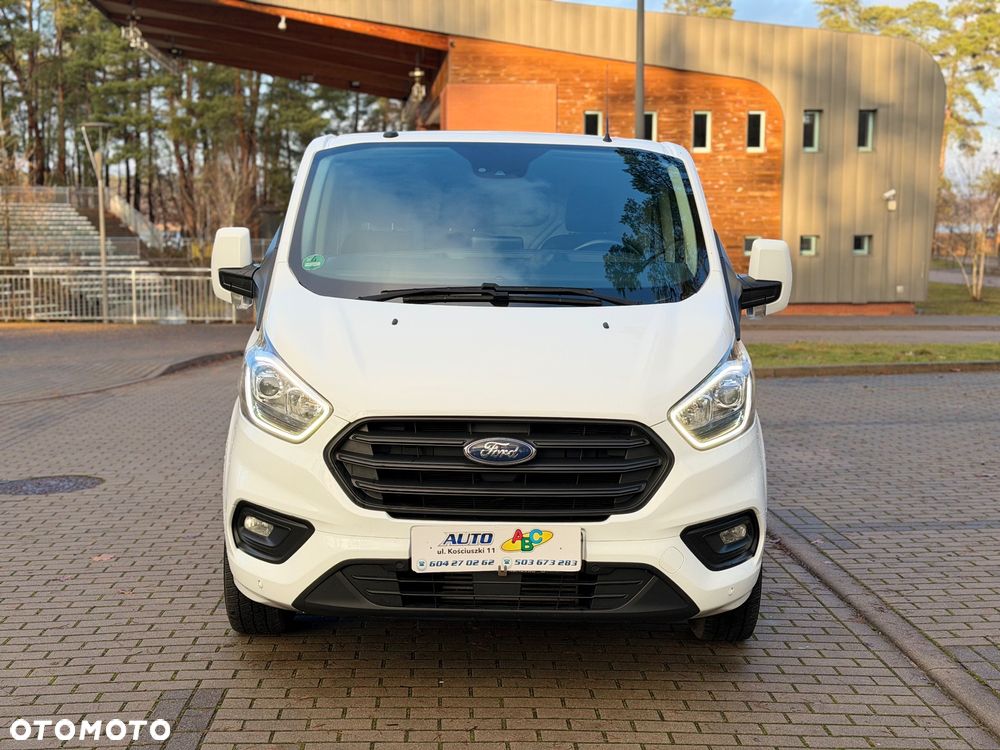 Ford Transit Custom - 8