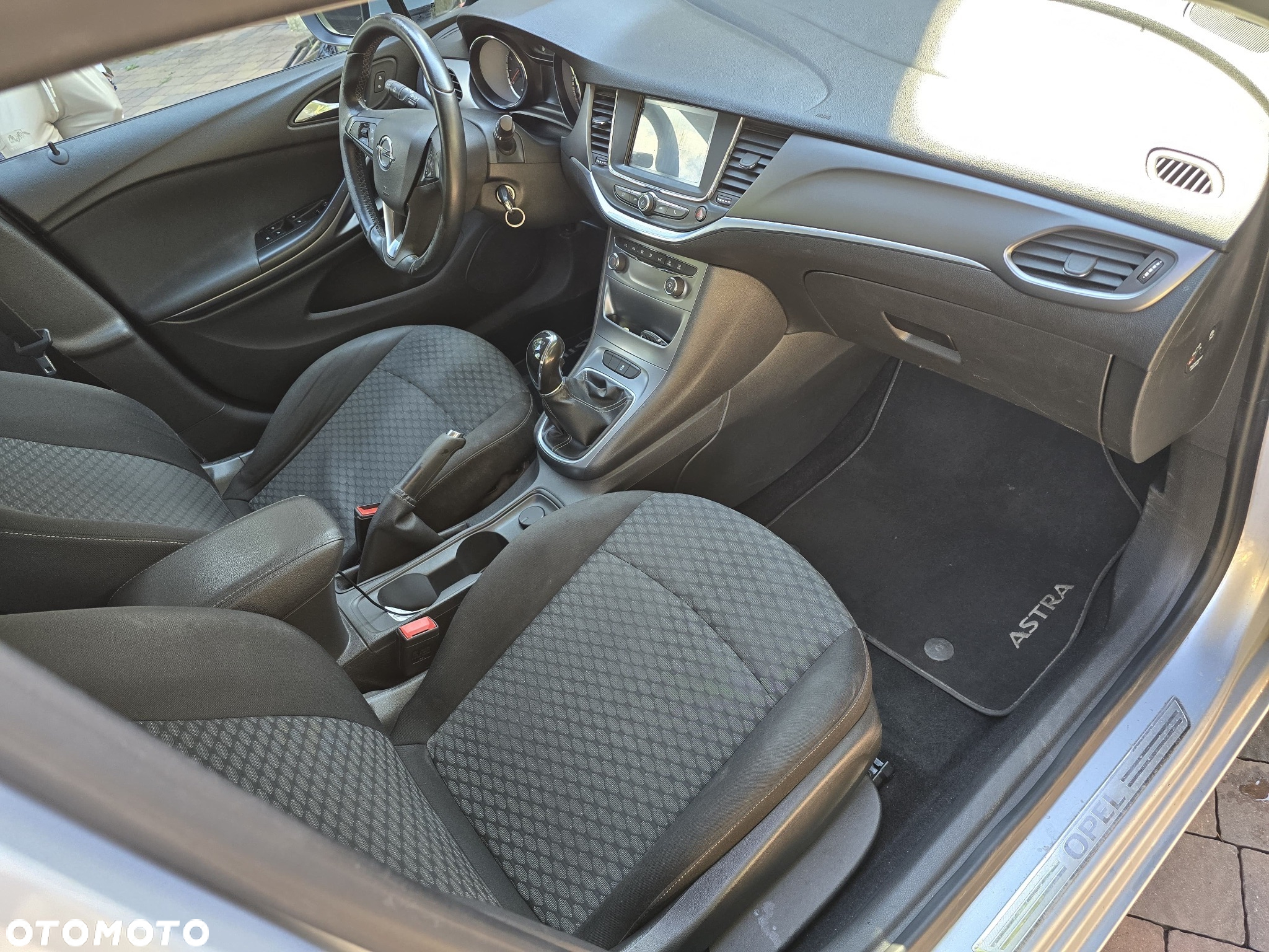 Opel Astra V 1.4 T Enjoy - 11
