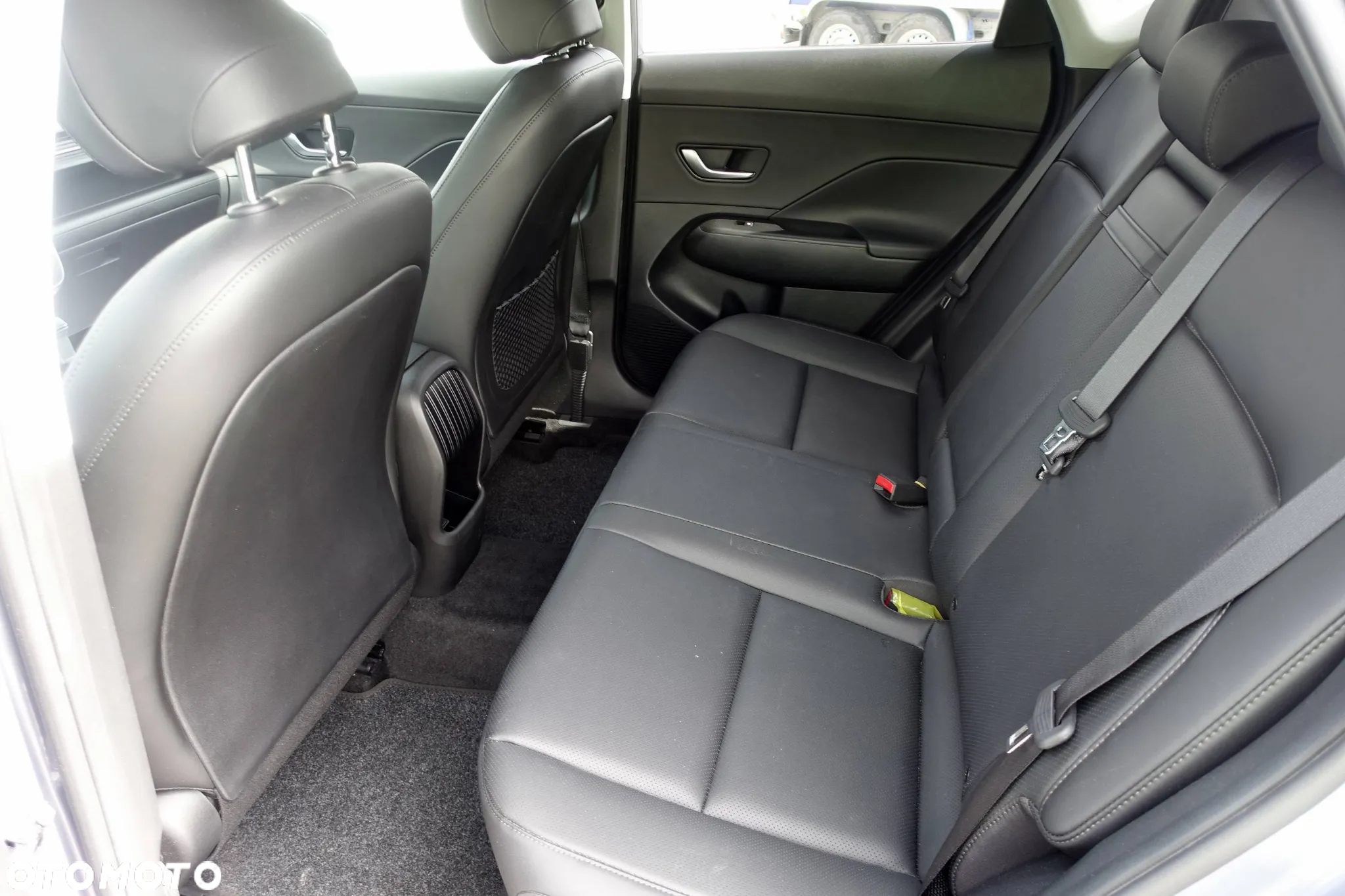 Hyundai Kona - 13