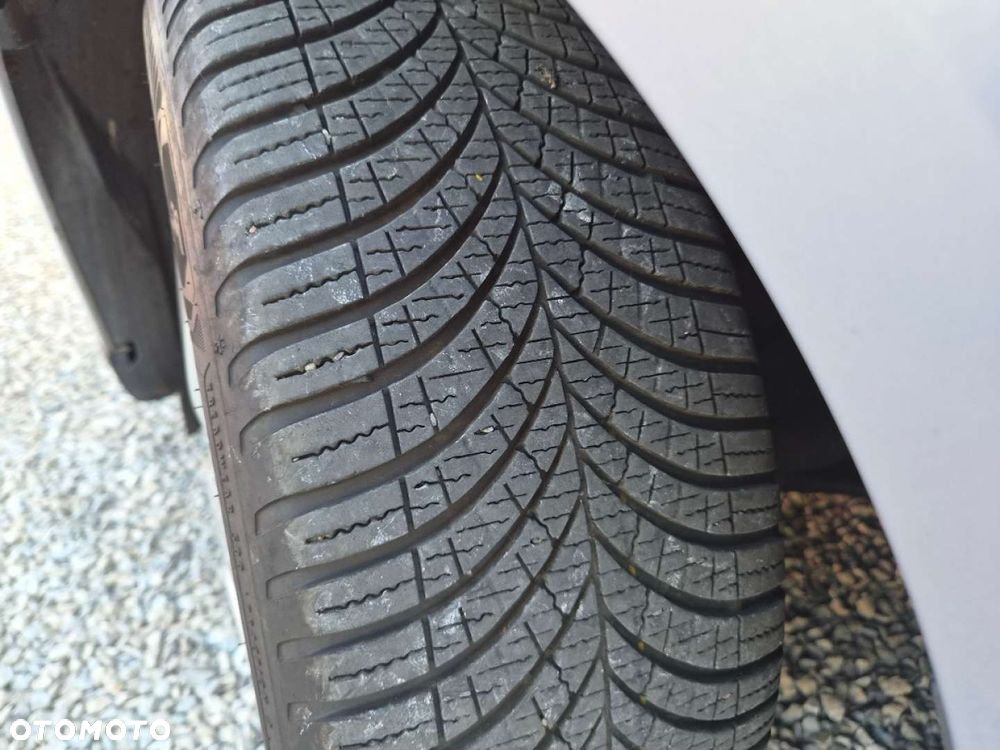 Ford Grand C-MAX 1.6 Titanium - 27
