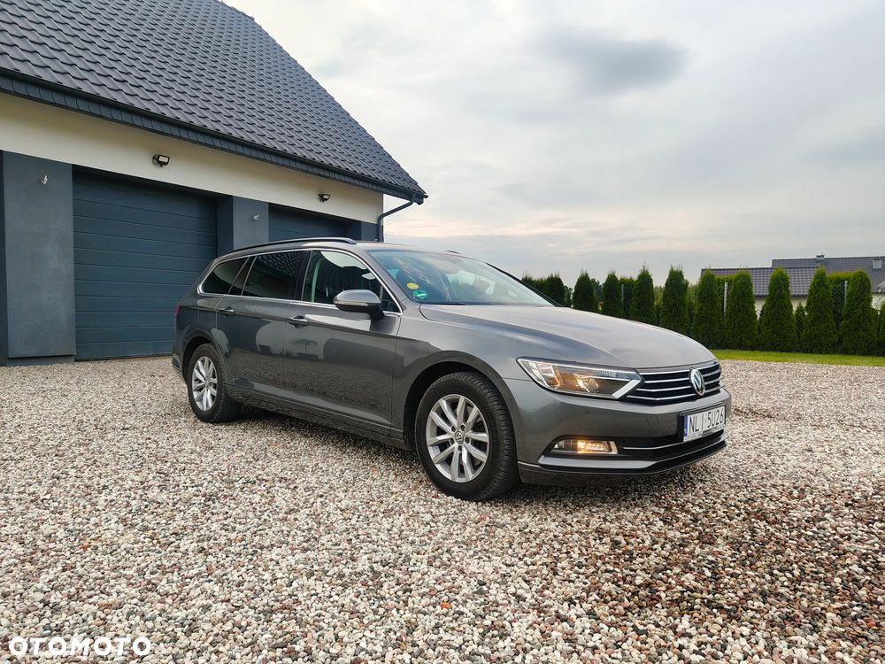 Volkswagen Passat 2.0 TDI (BlueMotion Technology) Comfortline - 19