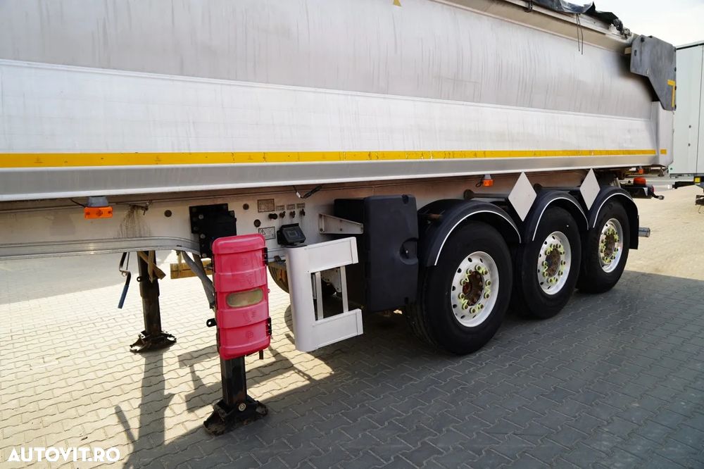 Benalu 557 BASCULĂ BENALU / 25 m³ / HYDROCLASP / ALUMINIU / 2X AXE RIDICABILE / PRELATĂ ELECTRICĂ / JANTE DIN ALIAJ / - 9