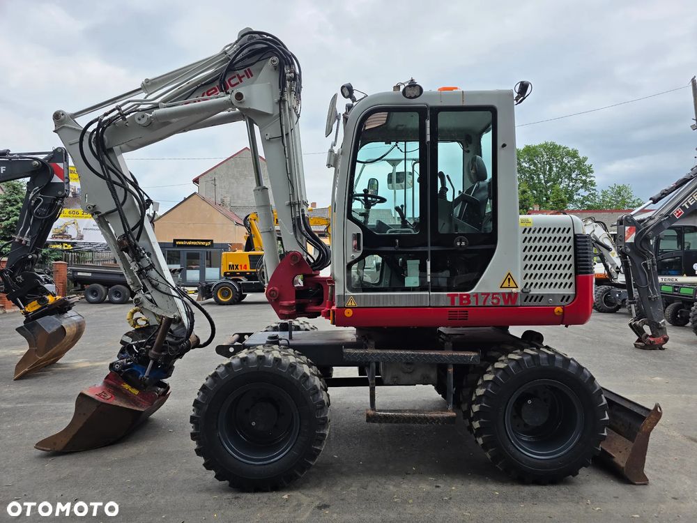 Takeuchi TB 175W Roto - 1