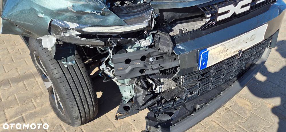 Dacia Bigster 1.8 Full Hybrid 155 Extreme MMT - 18