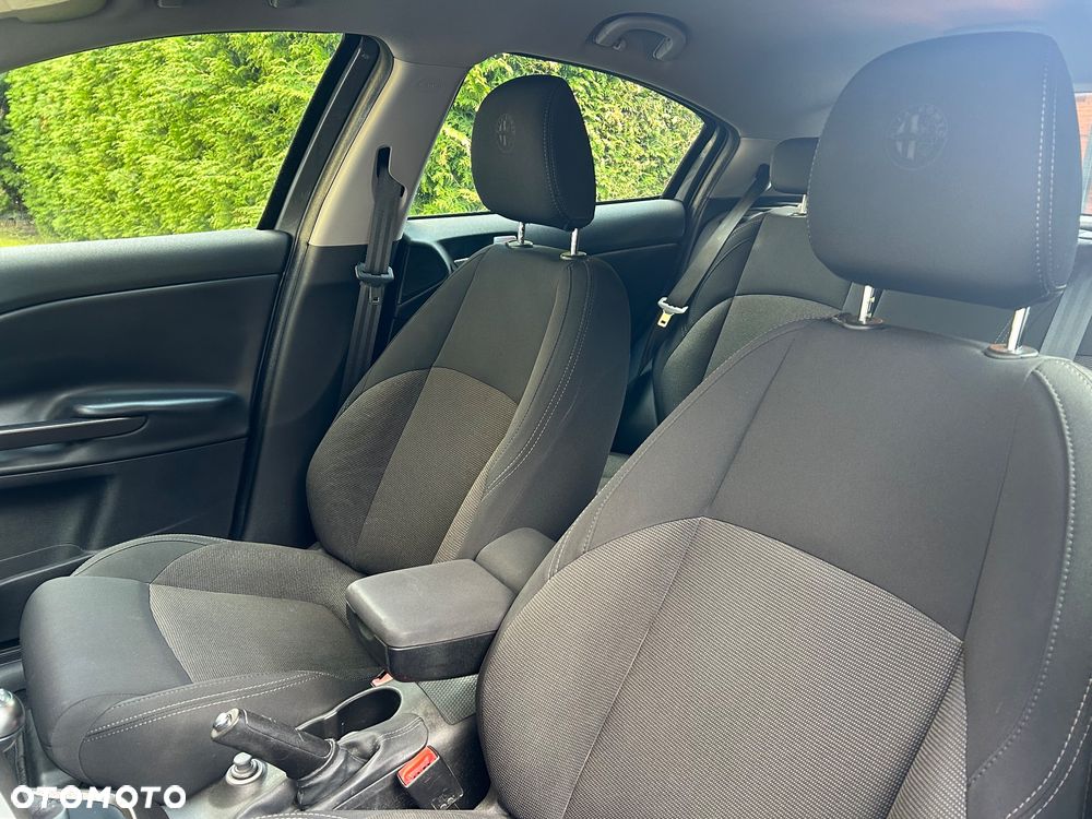 Alfa Romeo Giulietta 1.6 JTDM 16V Turismo - 18