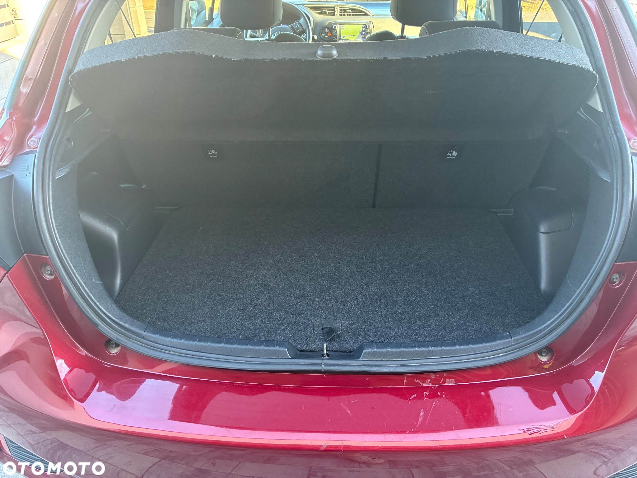 Toyota Yaris Hybrid 1.5 VVT-i Life - 10