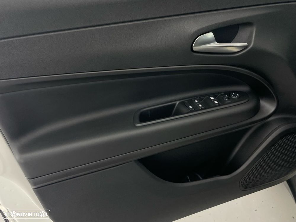 Jeep Avenger 54 kWh Altitude - 17