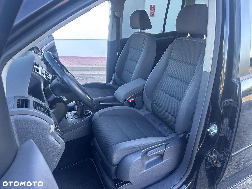 Volkswagen Touran 1.9 TDI Freestyle - 17
