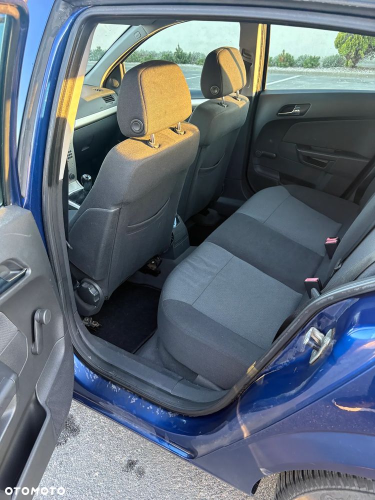 Opel Astra - 13