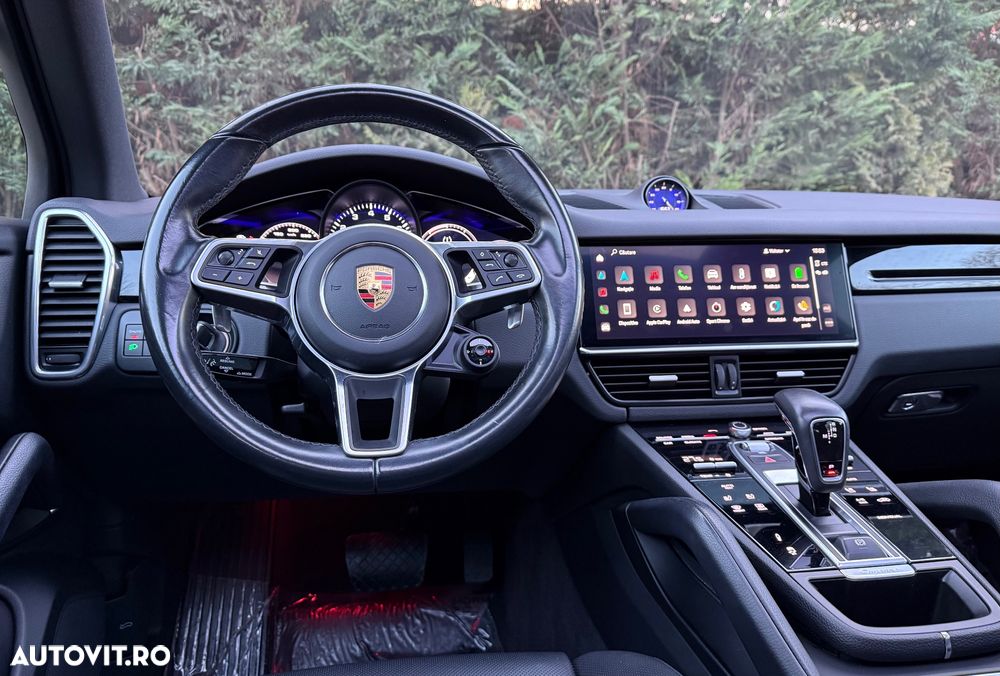 Porsche Cayenne E-Hybrid Tiptronic S - 24