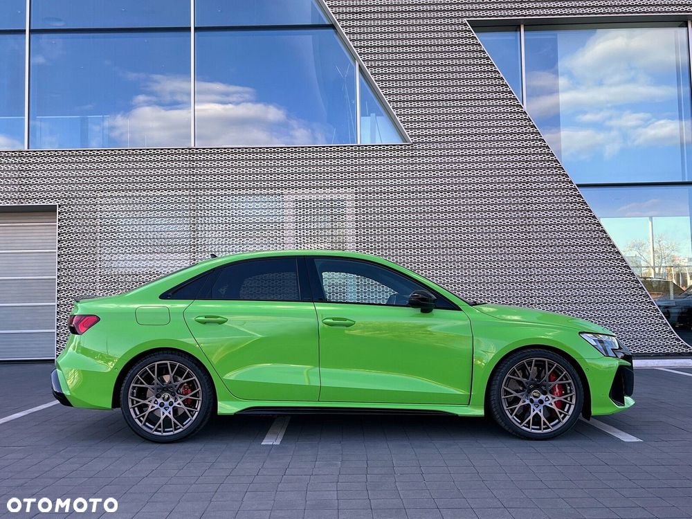 Audi RS3 Limousine - 2