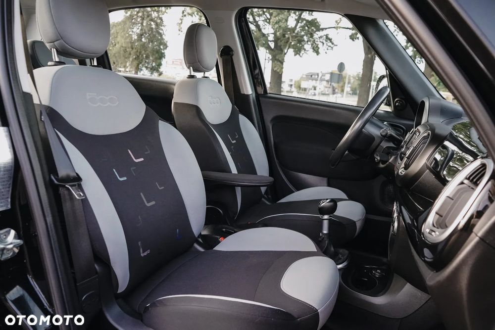 Fiat 500L 1.4 T-Jet 16V Lounge - 18
