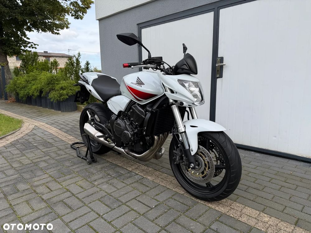 Honda Hornet - 2