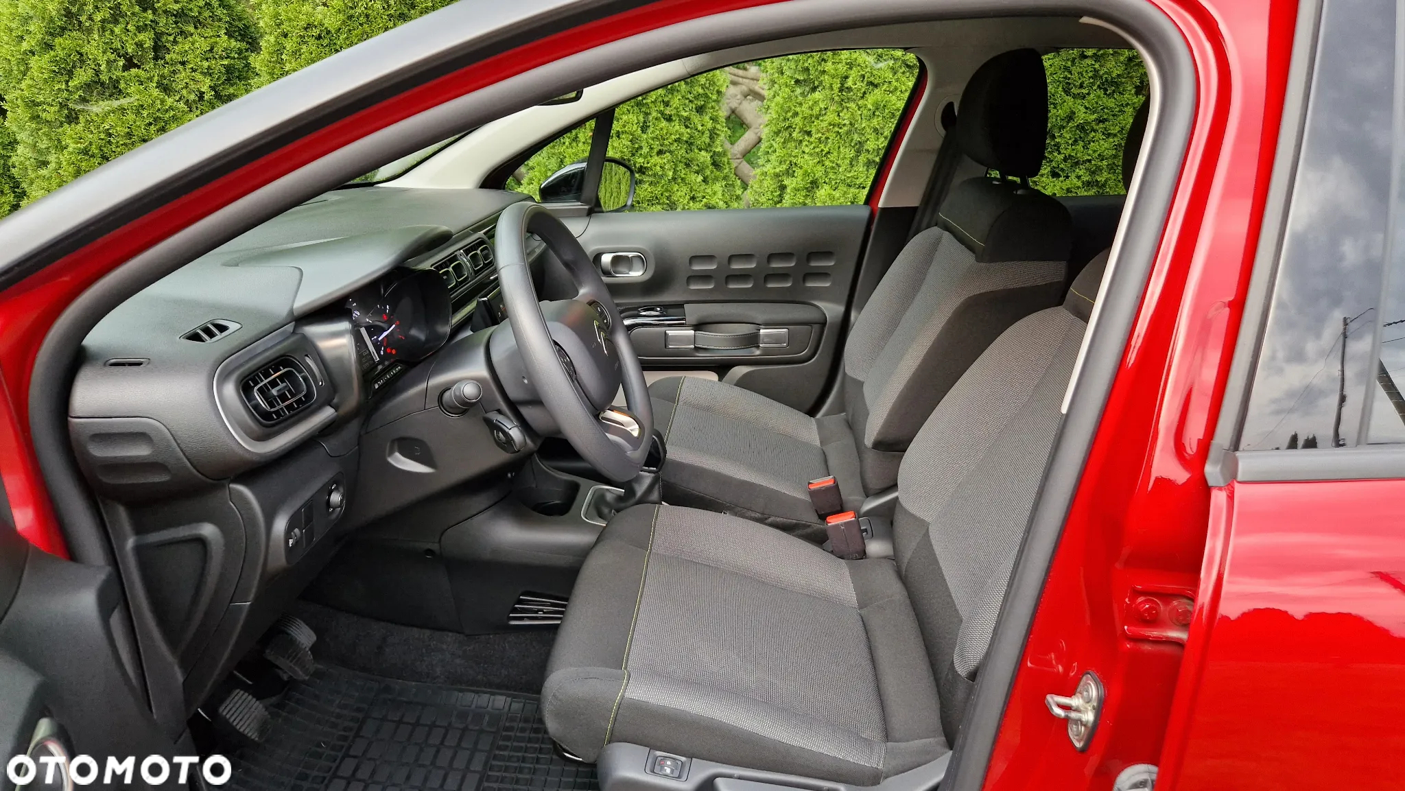 Citroën C3 1.2 PureTech Shine - 12
