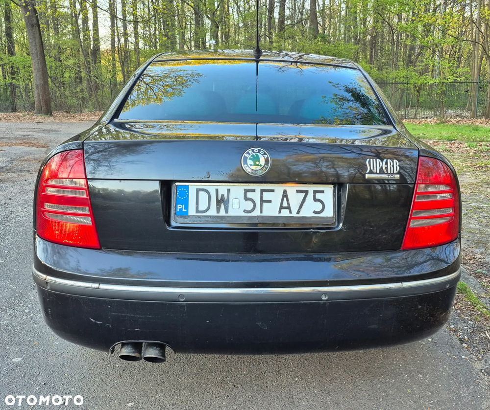 Skoda Superb 1.9 TDI Prestige Plus - 11