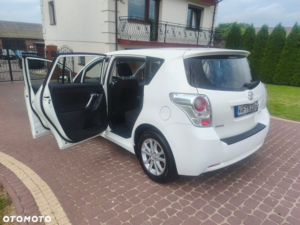 Toyota Verso 1.8 7-Sitzer Comfort - 6