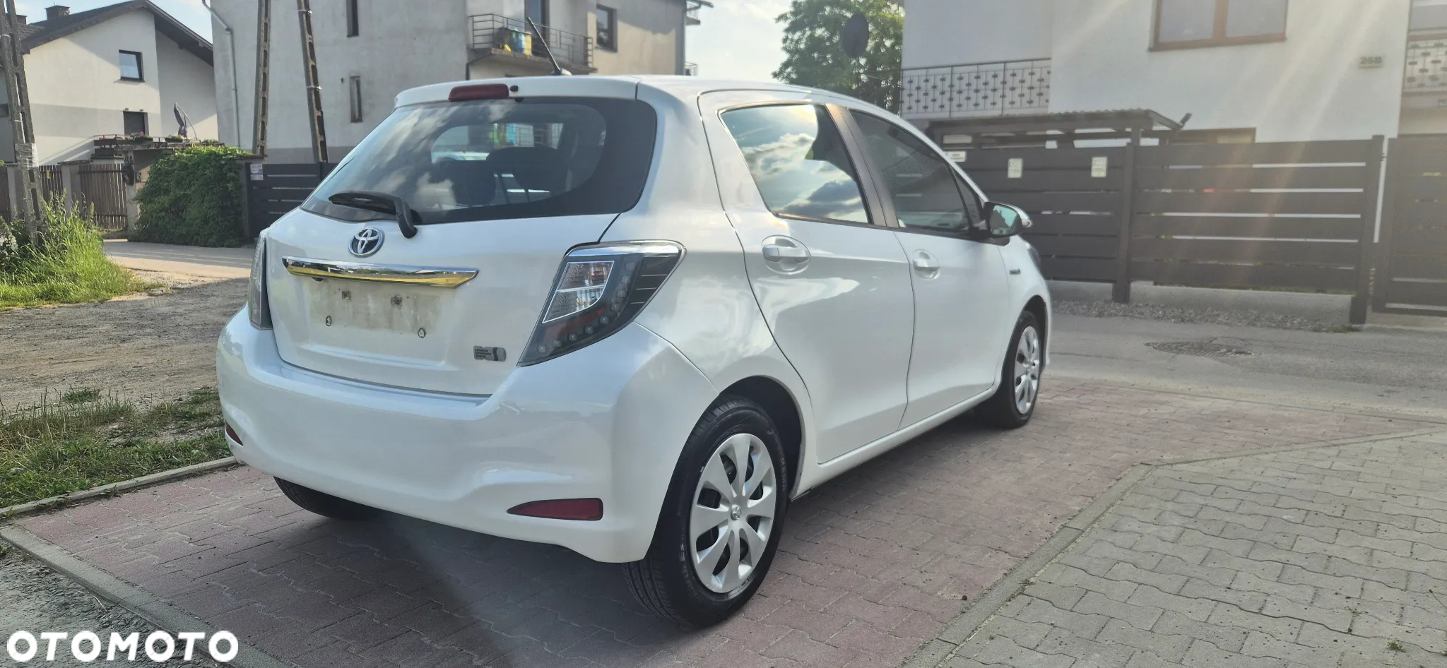 Toyota Yaris Hybrid 1.5 VVT-i Comfort - 5