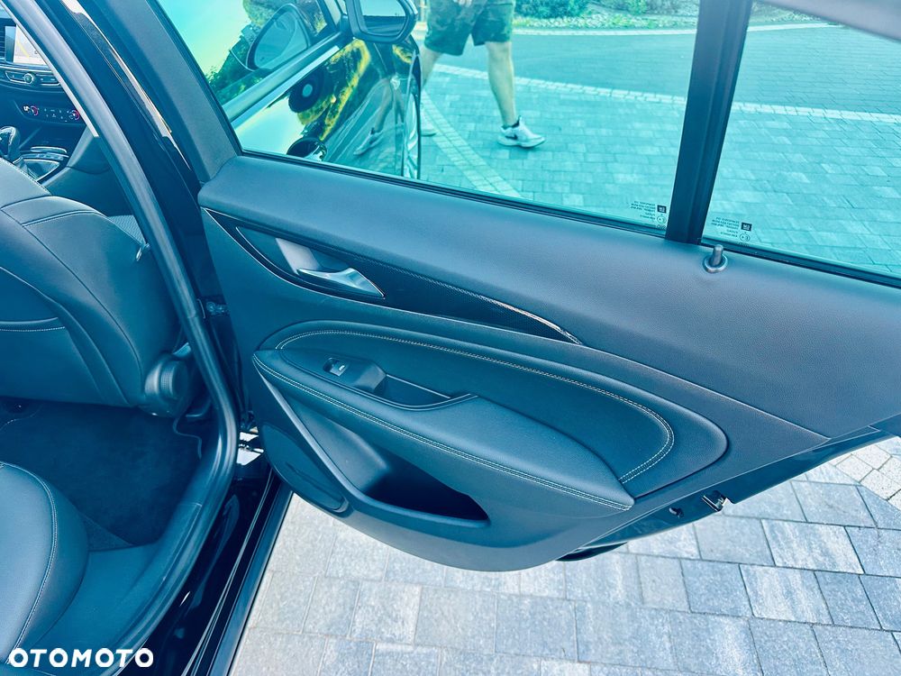 Opel Insignia 2.0 CDTI Cosmo - 31