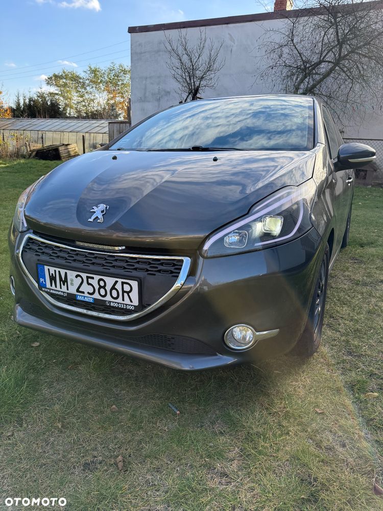 Peugeot 208 - 9