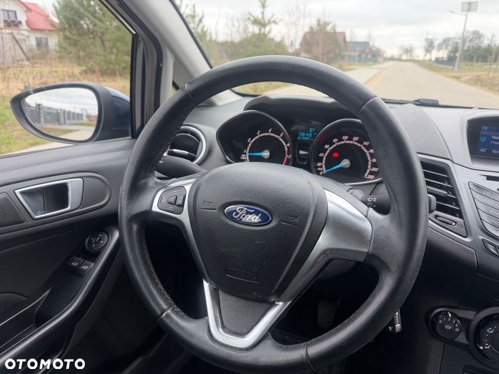 Ford Fiesta 1.25 Champions Edition - 21