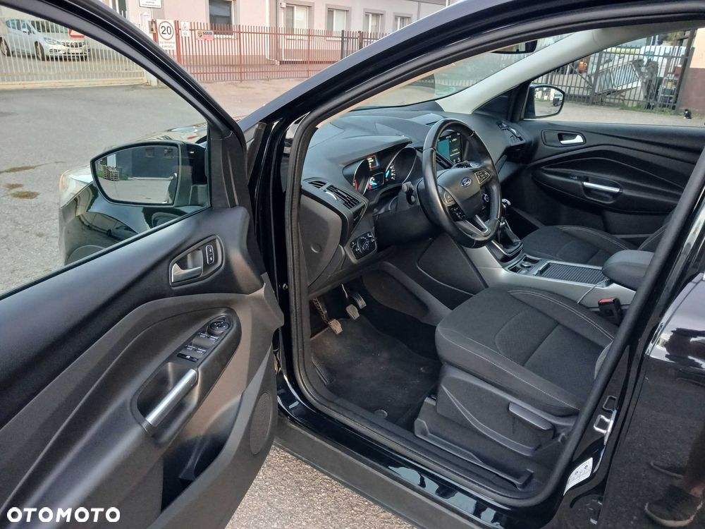 Ford Kuga - 5