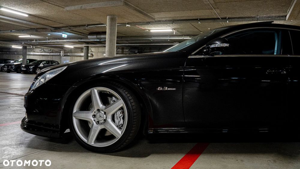 Mercedes-Benz CLS 63 AMG 7G-TRONIC - 15