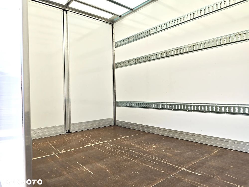 Renault MASTER 2.3DCI 165KM* Kontener 8-EuroPalet dł.420cm, szer.220cm, wys.230cm* POLSKI SALON** 172 TYŚ KM** DMC do 3.5T kat.B** - 27