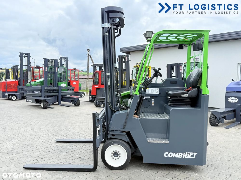 Combilift WÓZEK CZTEROKIERUNKOWY - WIELOKIERUNKOWY | COMBILIFT CB4000 | GAS | TRIPLEX 6450 MM | POZYCJONER WIDEŁ | PRZESU WIDEŁ | WOLNY SKOK | KABINA OTWARTA - 11