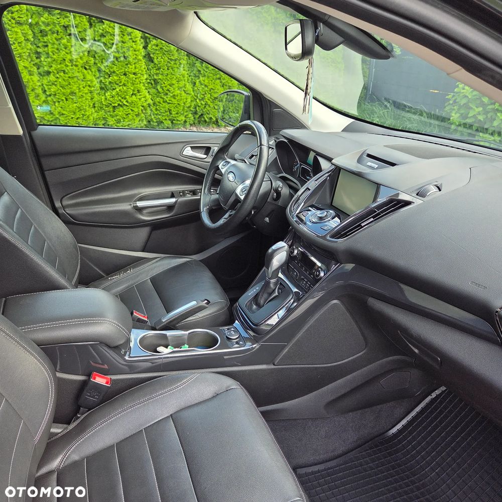 Ford Kuga - 13