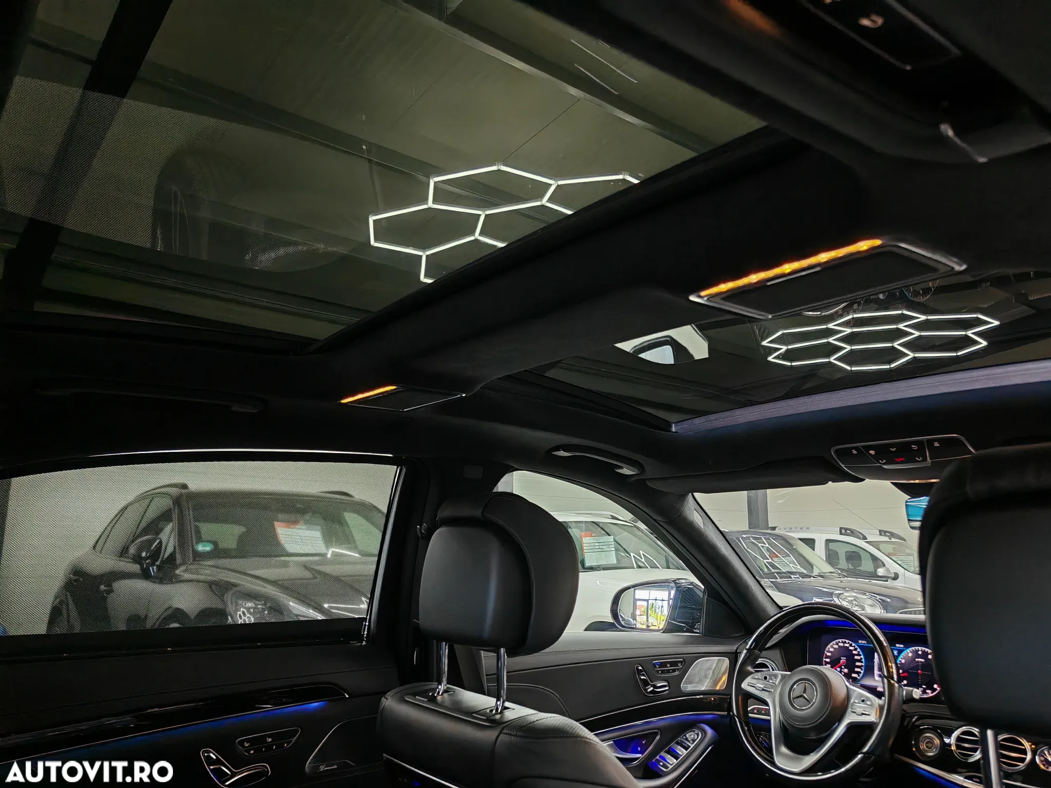 Mercedes-Benz S 560 L 4Matic 9G-TRONIC - 11