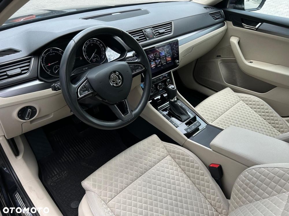 Skoda Superb 2.0 TDI SCR Style DSG - 8