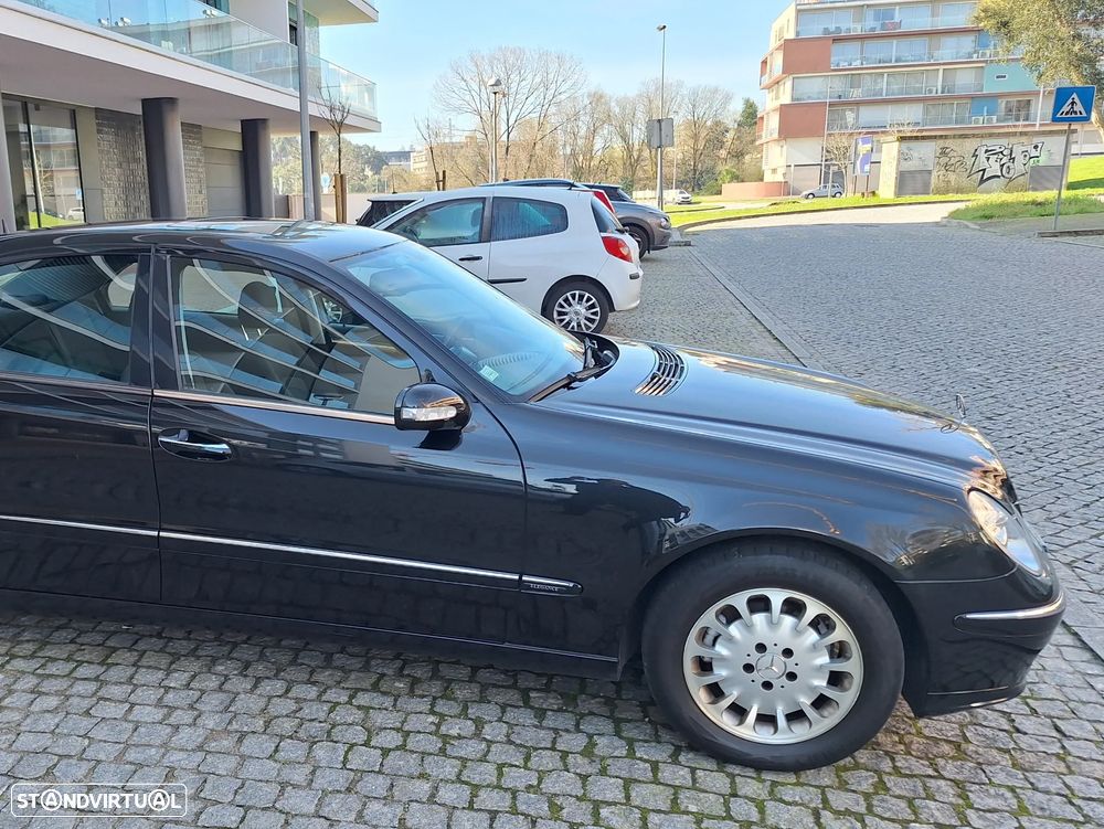 Mercedes-Benz E 220 CDI Elegance - 3