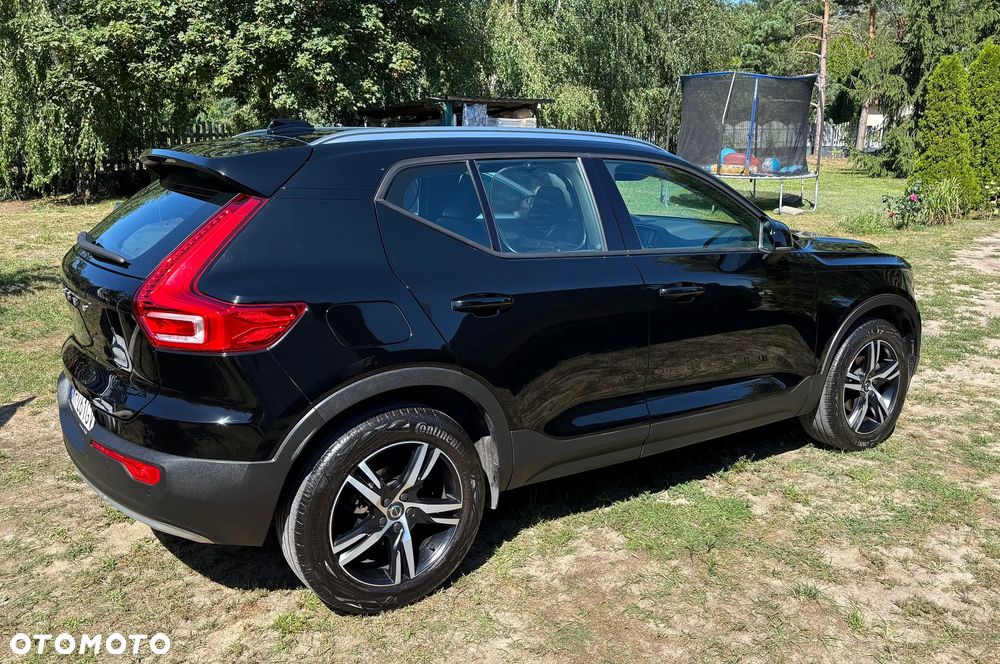 Volvo V40 D3 Momentum Pro - 2