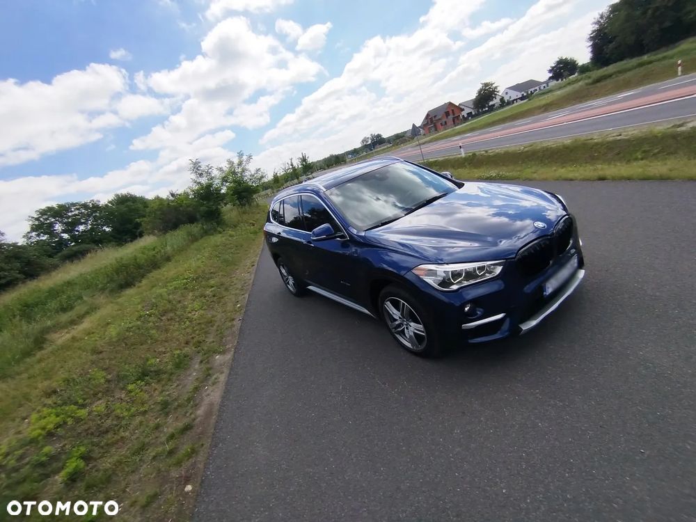 BMW X1 xDrive25i xLine sport - 28