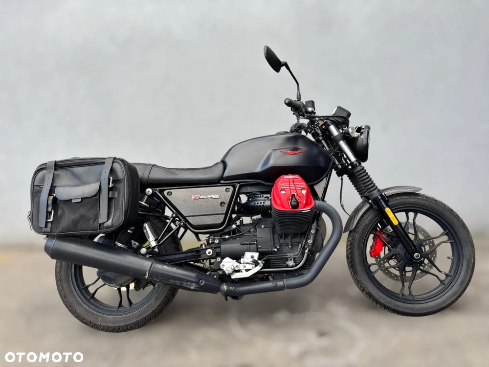 Moto Guzzi V7 - 4