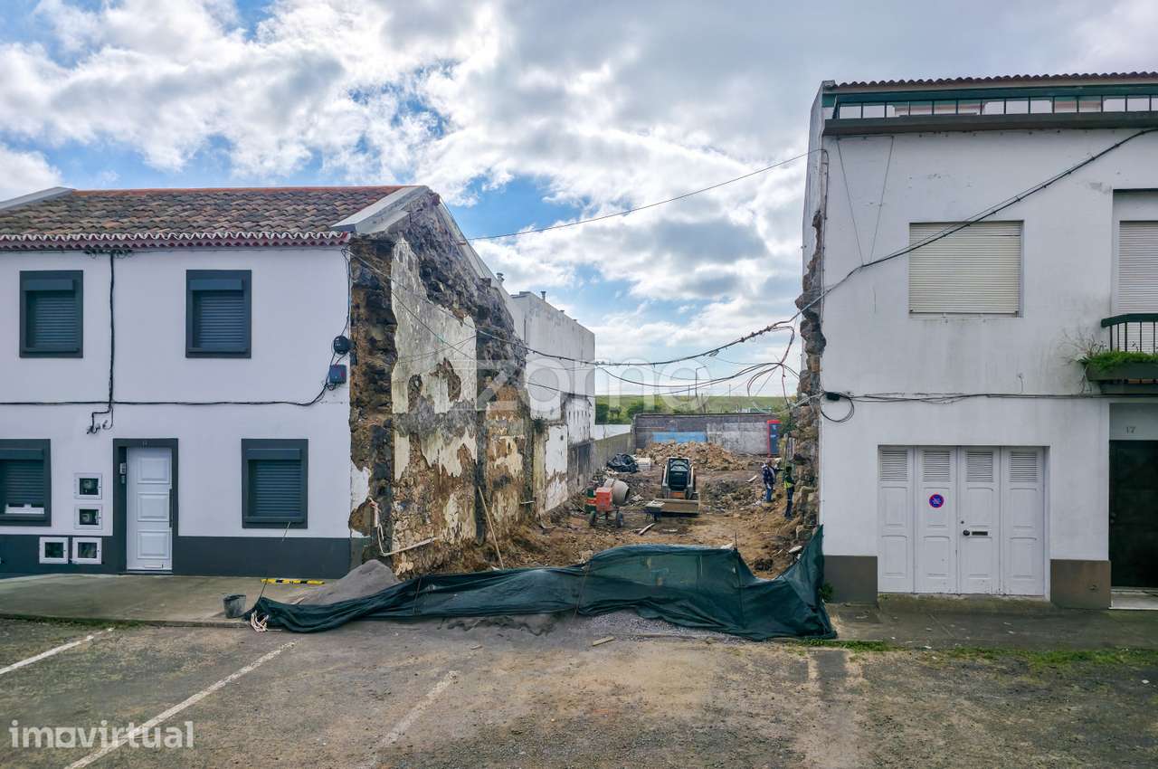 Apartamento T2+1 Duplex - Av. Alberto I Príncipe do Mónaco - Fração... - Grande imagem: 4/16