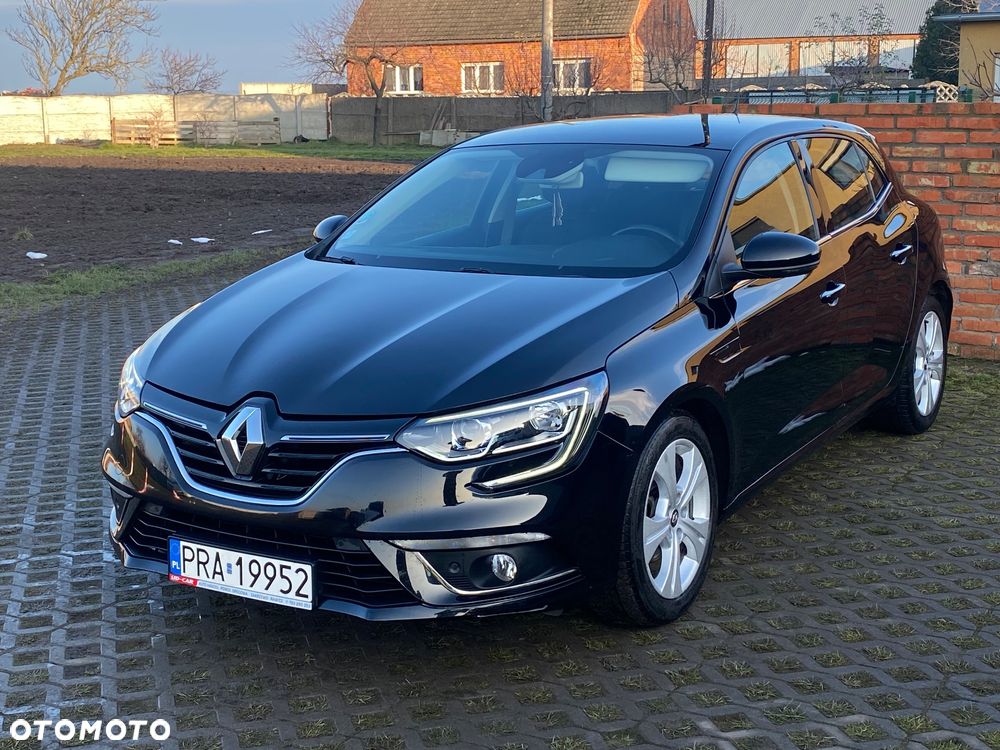 Renault Megane 1.5 Blue dCi Intens EDC - 2