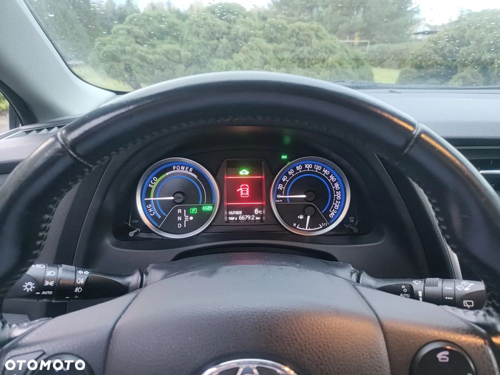 Toyota Auris 1.8 HSD Sol - 17