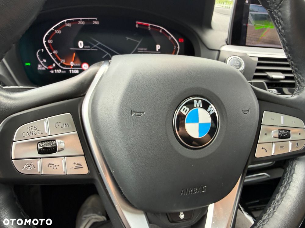 BMW X3 xDrive20d xLine - 23