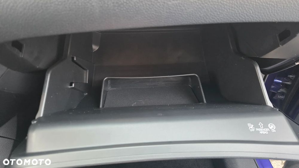 Nissan Qashqai 1.6 DCi Xtronic N-Connecta - 20