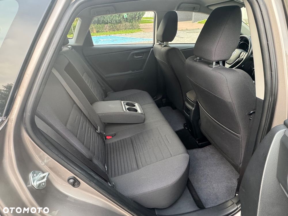 Toyota Auris 1.2 Turbo Edition-S - 27